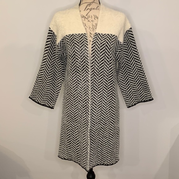 Dex Eyelash Herringbone Open Cardigan Sweater S